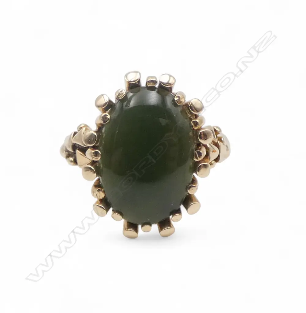 SIFFARI RETRO 9CT GOLD AND POUNAMU RING 5.39gms SIZE M Image 1++
