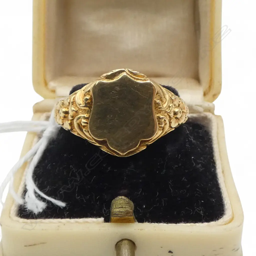 18CT GOLD SIGNET RING (John Hislop, Dunedin) 7.30gms SIZE T Image 1++
