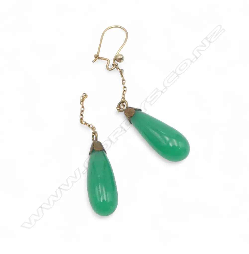 Pair 9ct and green glass earrings some faults Image 1++