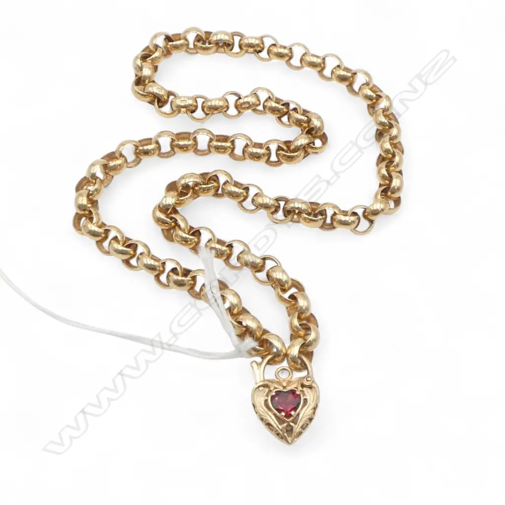9ct GOLD CHAIN L.450mm w. GARNET LOCKET 31.3gms Image 1++