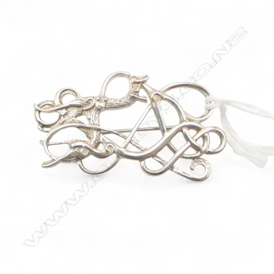 Boxed silver 1987 Edinburgh brooch of dog dragon & serpent entwined Scottish form