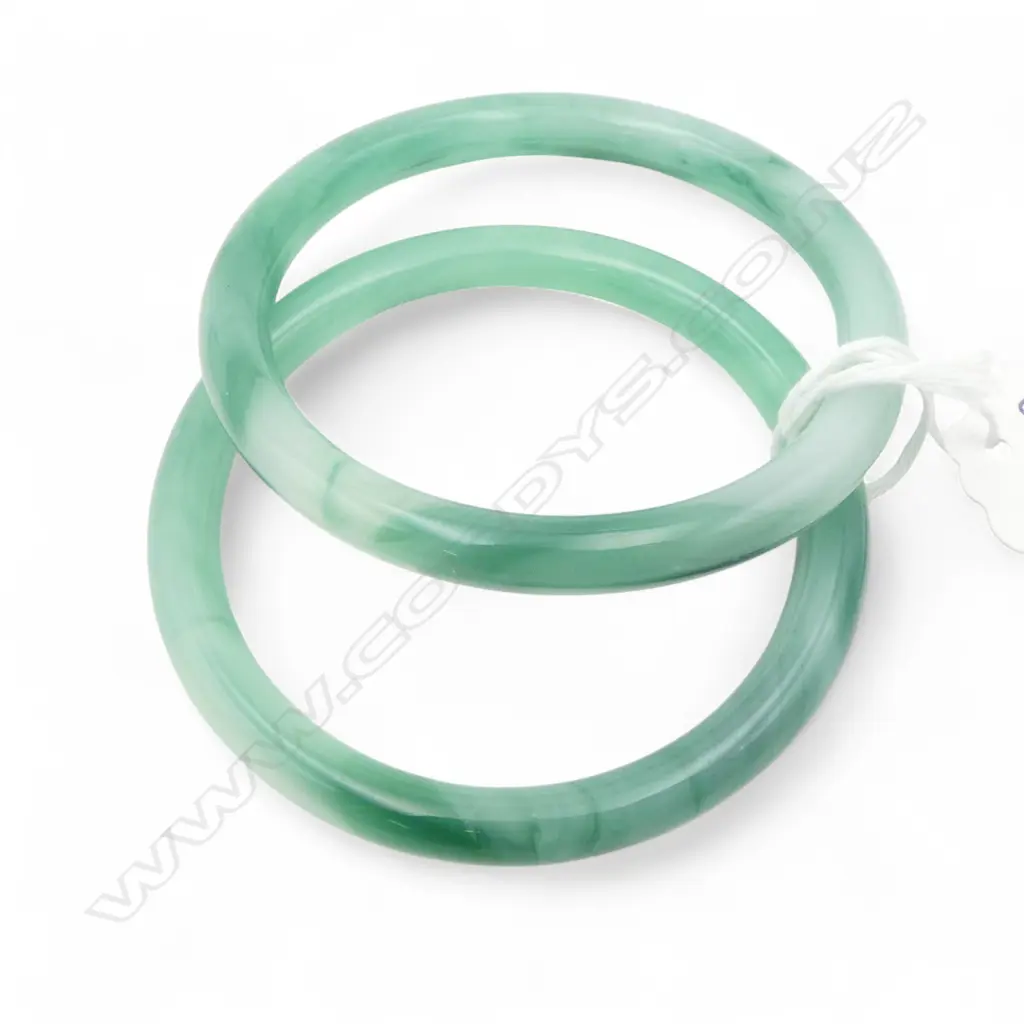 2 GLASS BANGLES Image 1++
