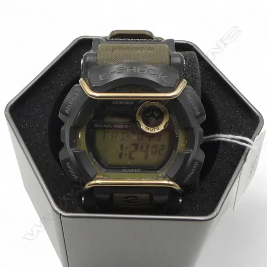 G-SHOCK DIGITAL WRIST WATCH, BOXED