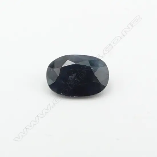 OVAL CUT DEEP BLUE SAPPHIRE, 3.36ct (face marked)