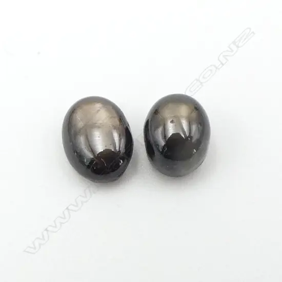 2 STAR SAPPHIRE CABOCHONS