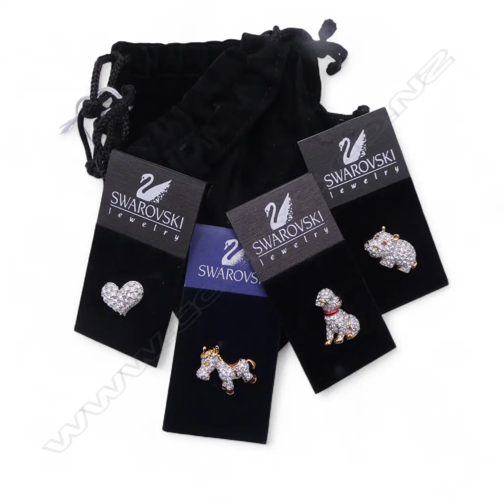 4 SWAROVSKI MINI CRYSTAL LAPEL PINS Image 1++