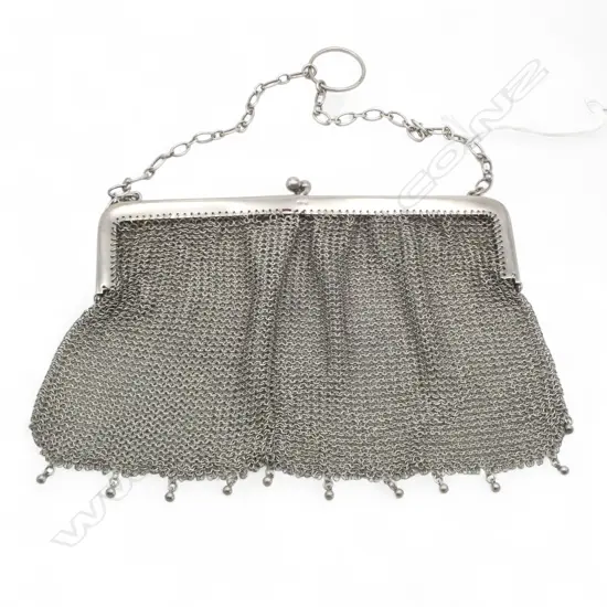Large silver mesh purse 129+gms