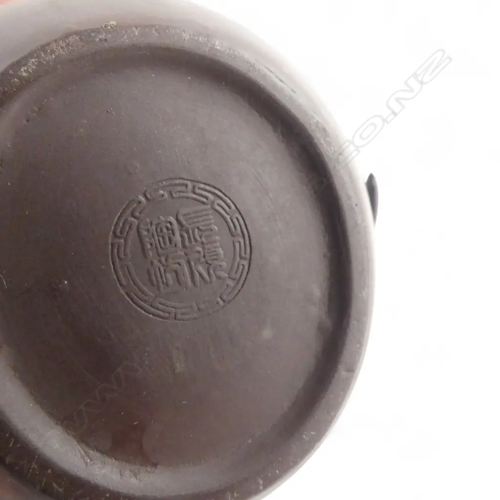 YIXING CLAY TEAPOT & JUG, H.90mm Image 1++