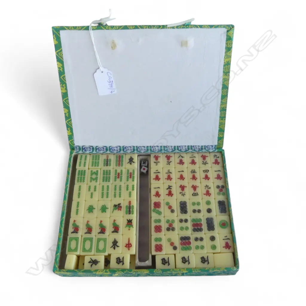PLASTIC MAH JONG SET, BOXED W.225mm Image 1++