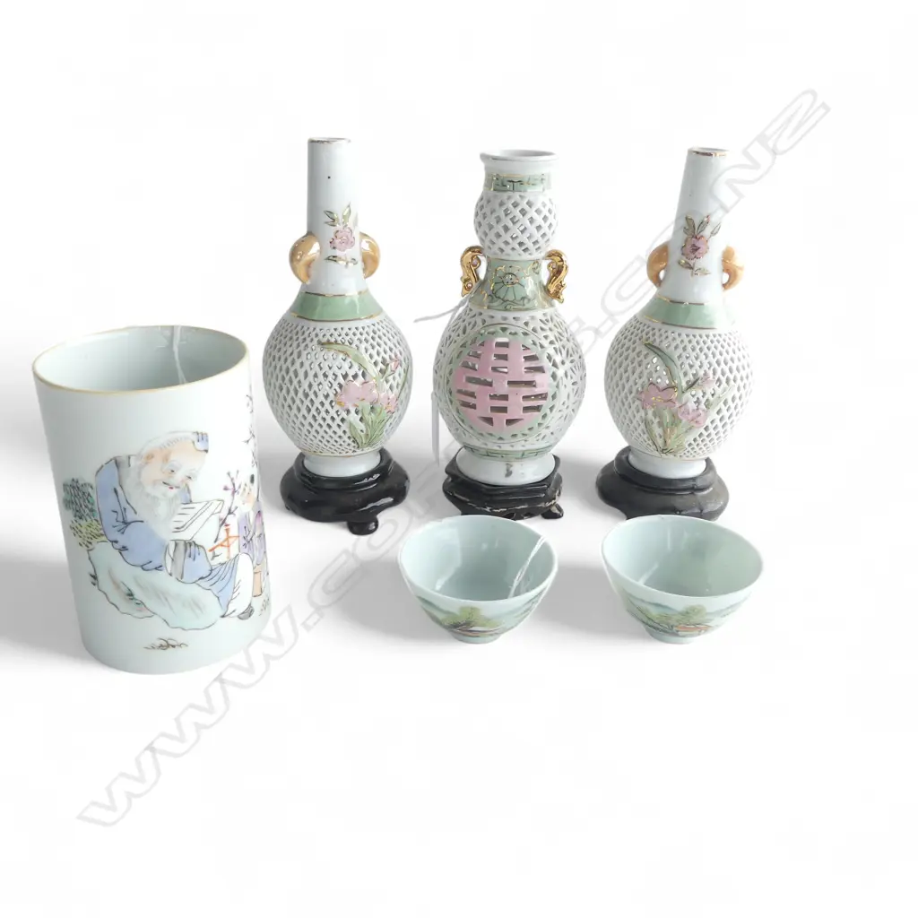 6 PCS CHINESE PORCELAIN; 3 LACE VASES on stands, H.160mm, BRUSH POT, H.115mm & 2 SML CUPS Image 1++