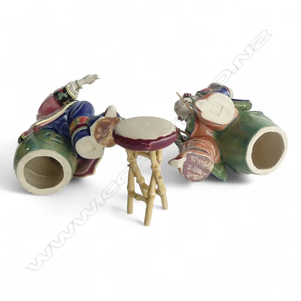 A PAIR OF CHINESE SHIWAN FIGURES (CALLIGRAPHER) AND ONE OTHER (MISSING FINGER AND POSSIBLY INCOMPLETE) 230 mm (H) BOXED Image 1++