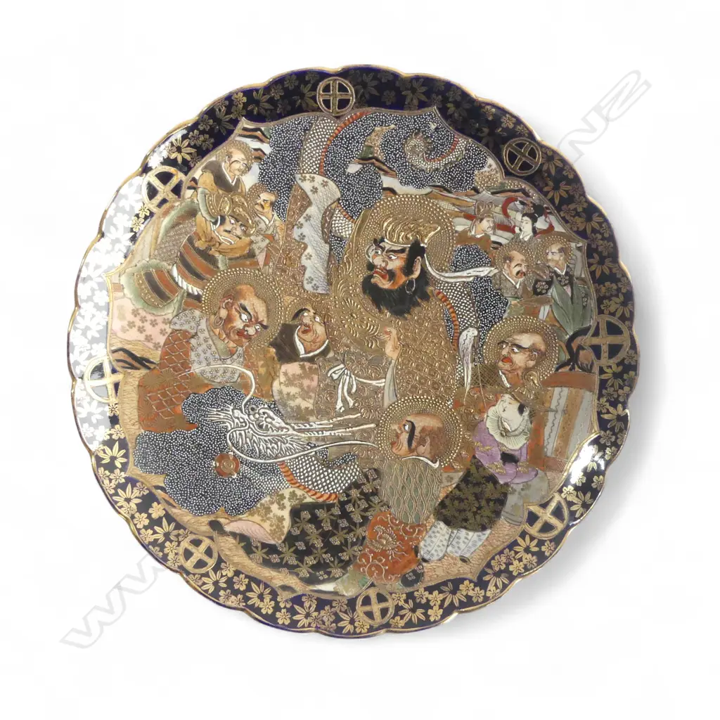 ORNATE JAPANESE SATSUMA WARE CHARGER, Dia.300mm, signed Image 1++