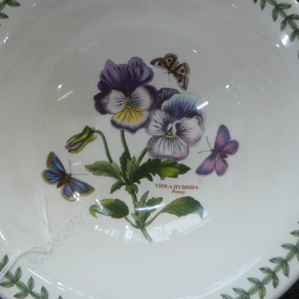 8 PORTMEIRION 'BOTANIC GARDEN' BOWLS  Image 1++