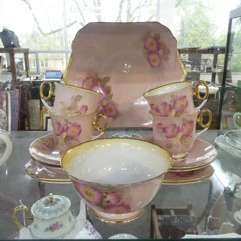 SHELLEY CHINA PART TEASET 4 CSPS CAKE PLATE & SUGAR BOWL PINK FLORAL PAT Image 1++