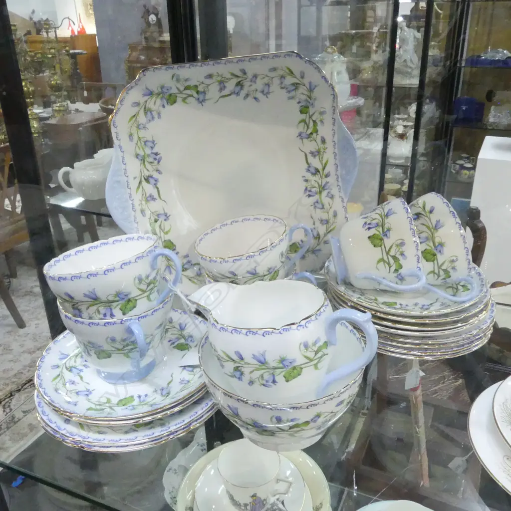 SHELLEY CHINA TEASET 6CSPS C/SUGAR & CAKE PLATE BLUE BELL PAT Image 1++