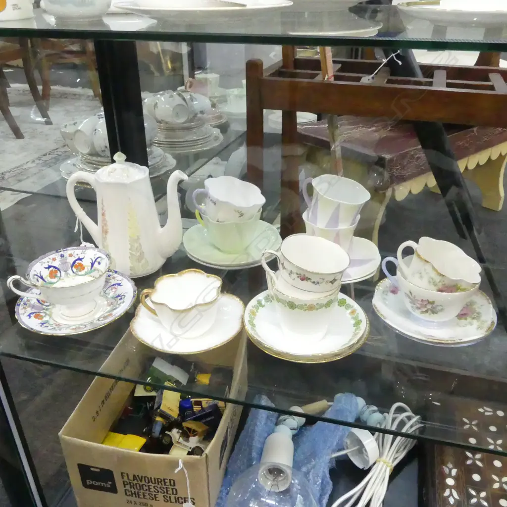 10 SHELLEY CHINA MISS MATCHED CSS & COFFEE POT Image 1++