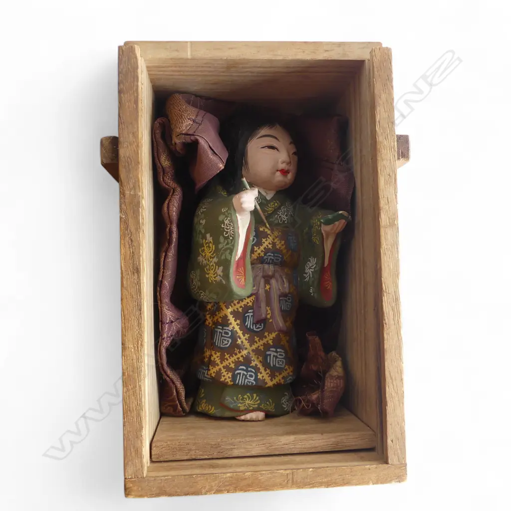 3 WOODEN BOXES; LARGEST w. CORAL W.260mm, 1 w. JAPANESE DOLL Image 1++