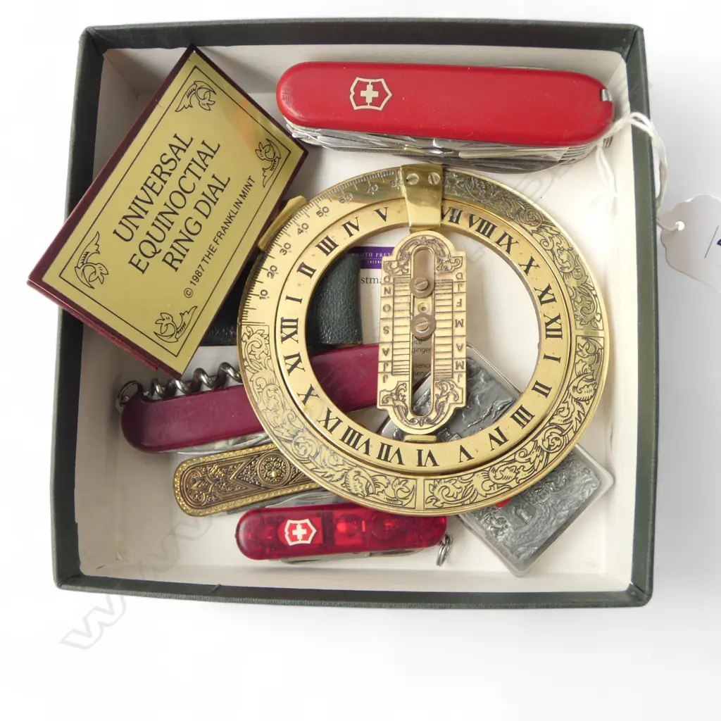 4 POCKET KNIVES, LIGHTER, FRANKLIN MINT UNIVERSAL EQUINOCTIAL RING DIAL Image 1++