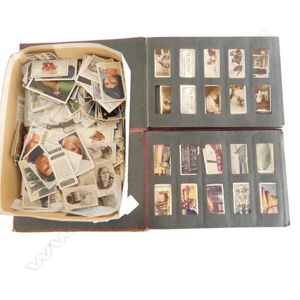 2 CIG. CARD ALBUMS + ASST. LOOSE CIG. CARDS Image 1++