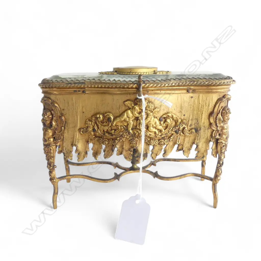 EARLY 20thC FRENCH STYLE GILT METAL & GLASS JEWEL CASKET. Commode form. W.170mm. Image 1++