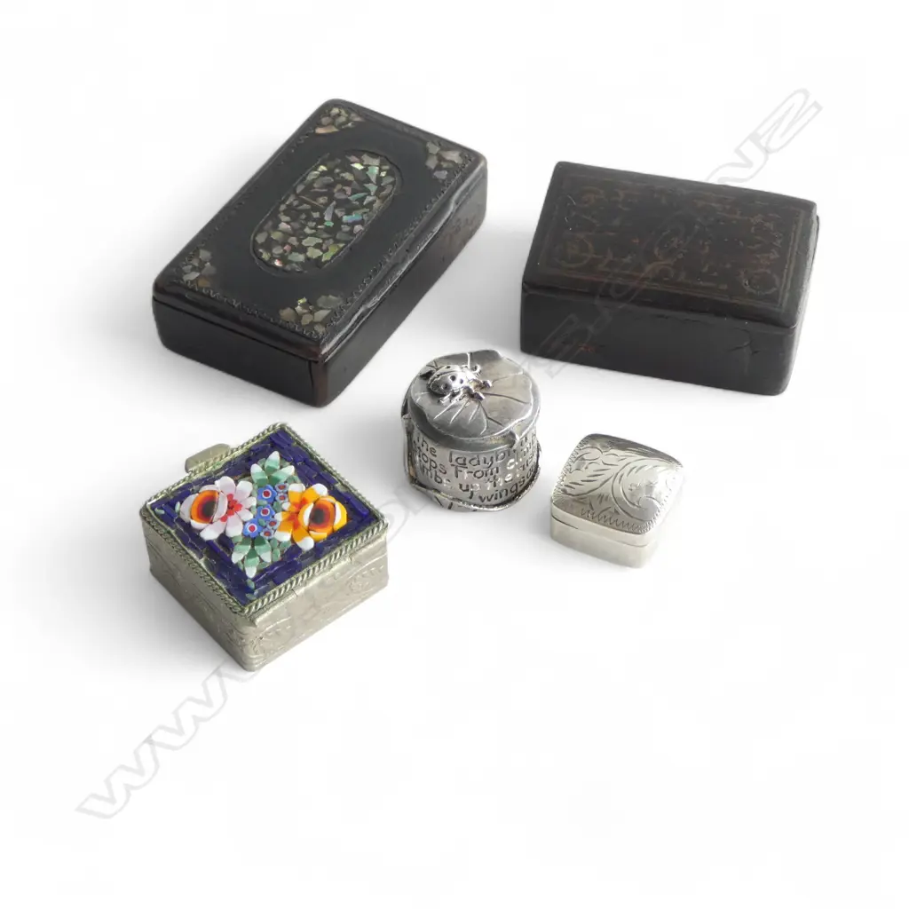 2 ANTIQUE PAPIER MACHE SNUFF BOXES & 3 SMALL PILL BOXES (INCLDS SILVER & MOSAIC) & Image 1++