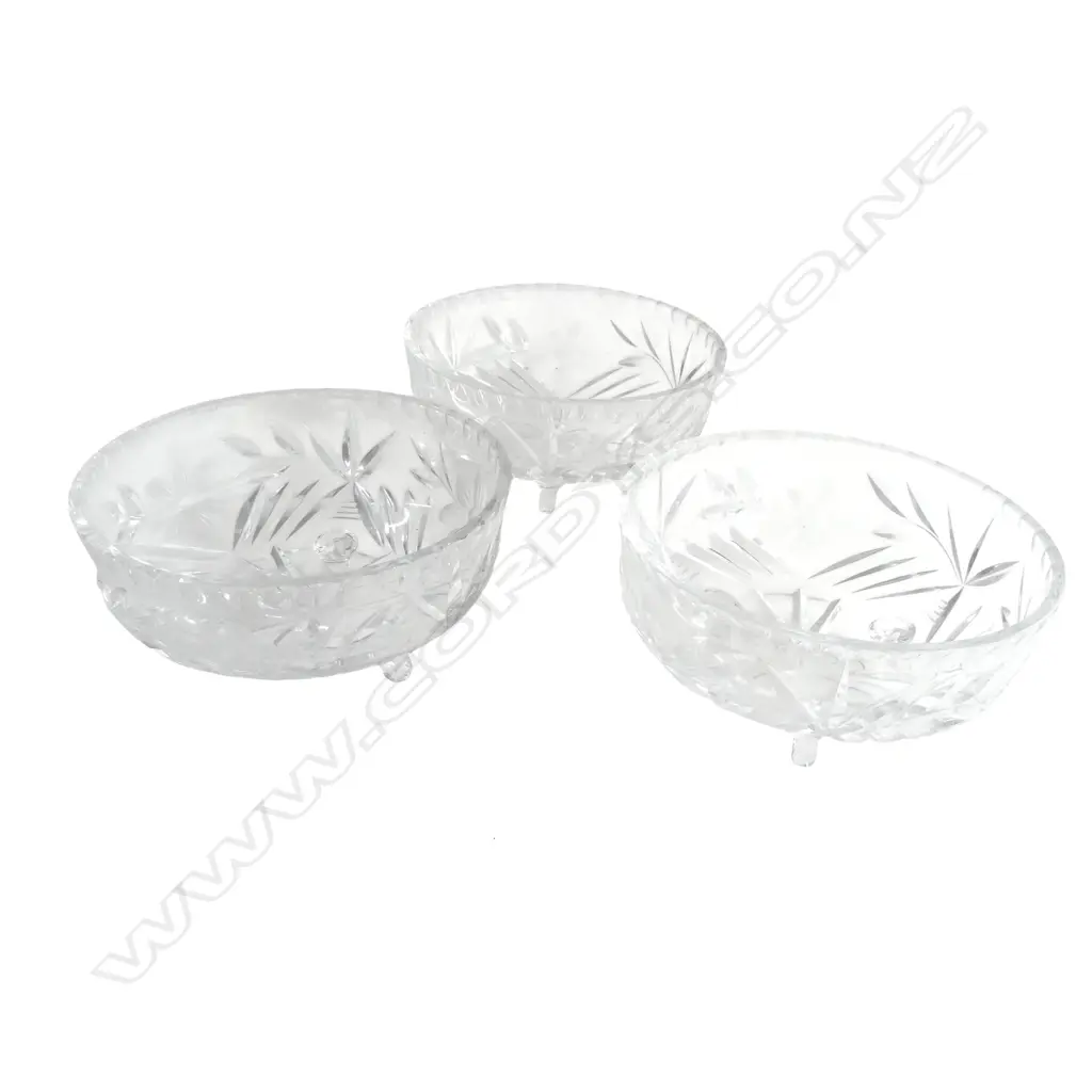 SET 3 CRYSTAL BOWLS each w 3 scrolling feet Image 1++