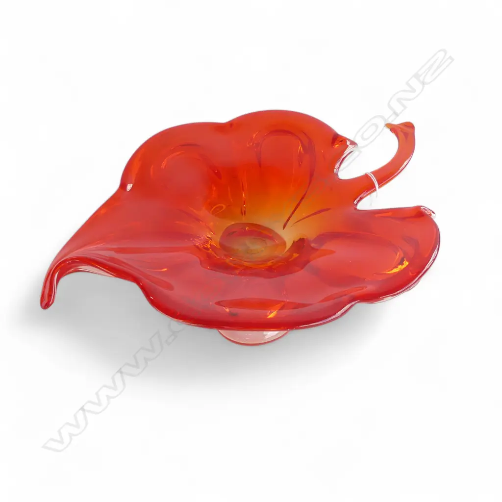 BELGIAN BRAINE LE COMTE RED ART GLASS LEAF SHAPE BOWL 385x270mm Image 1++