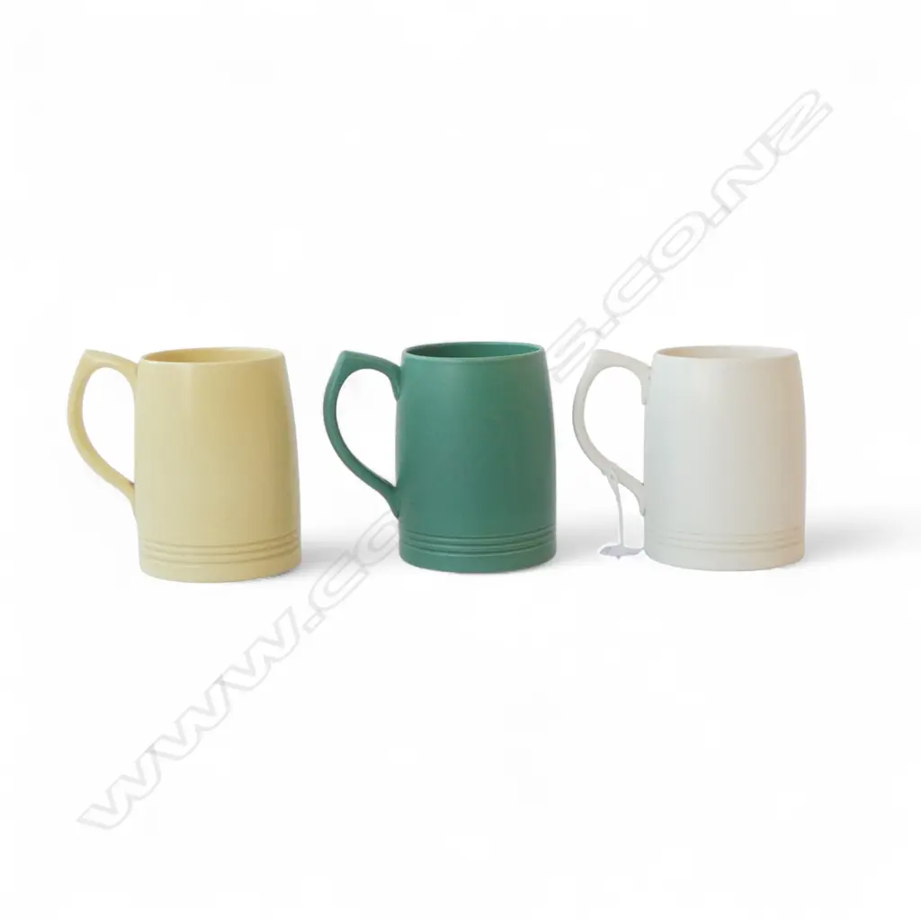 3 WEDGWOOD KEITH MURRAY MUGS H.120mm Image 1++