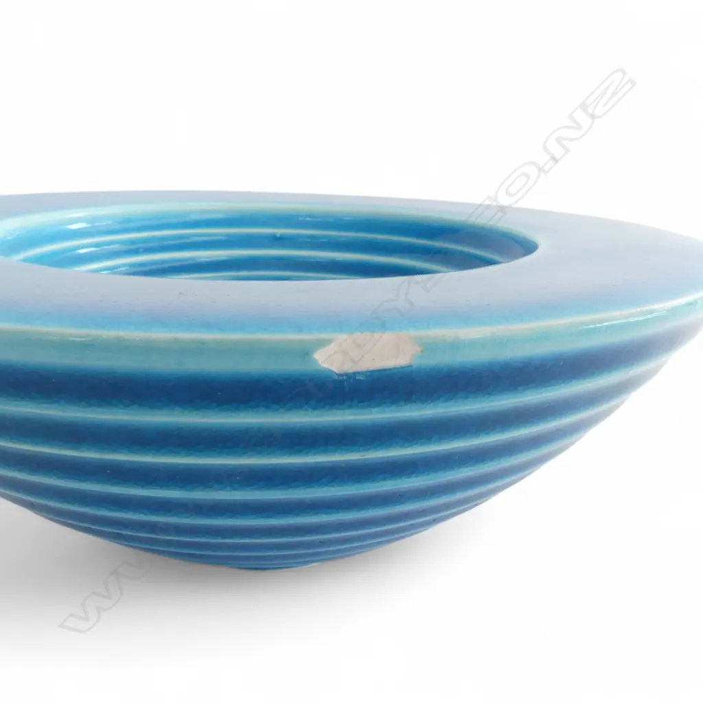 PETER COLLIS BOWL Dia.180mm H.75mm chip to rim Image 1++