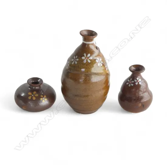3 KEUM SUN LEE SML BROWN VASES, H.140, 80, 40mm