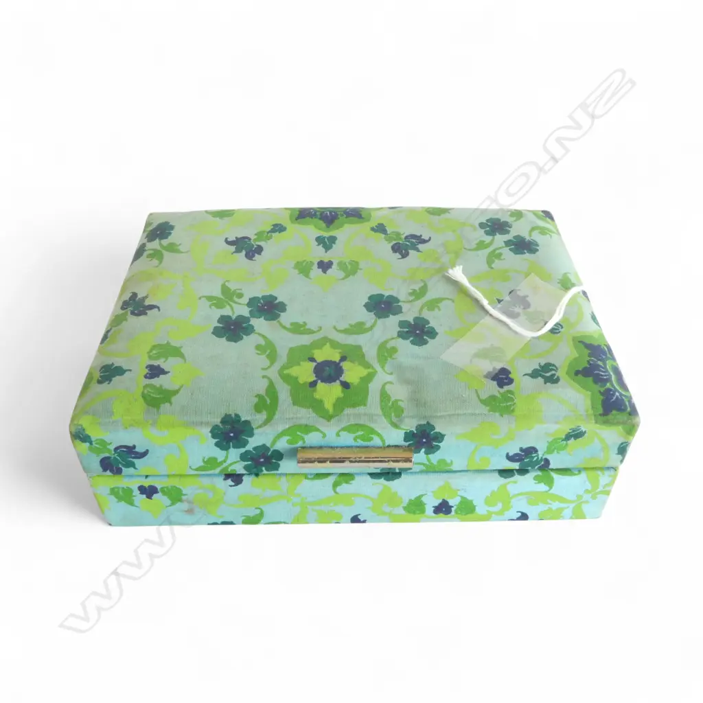 MARBLES IN BLUE BOX Image 1++