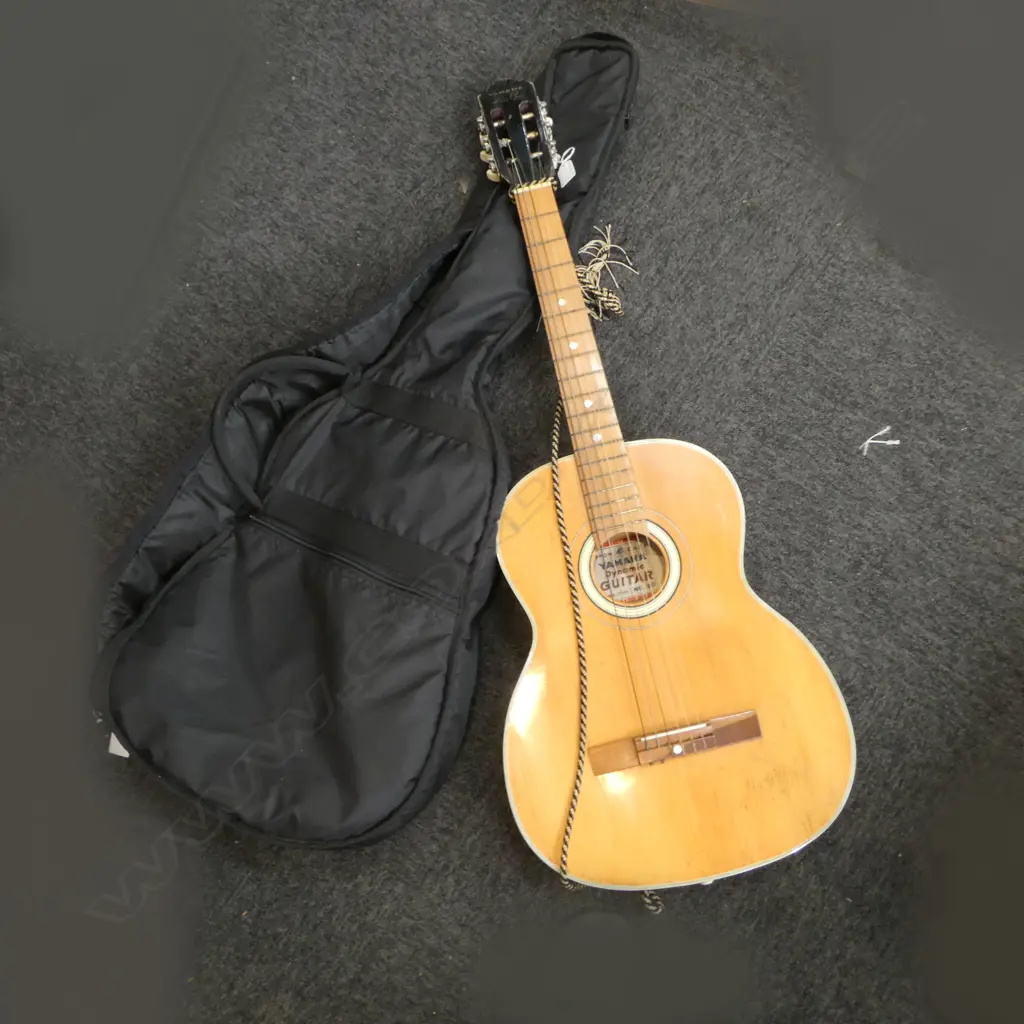  EARLY YAMAHA DYNAMIC ACOUSTIC GUITAR #20 L.980mm w. SOFT CASE Image 1++