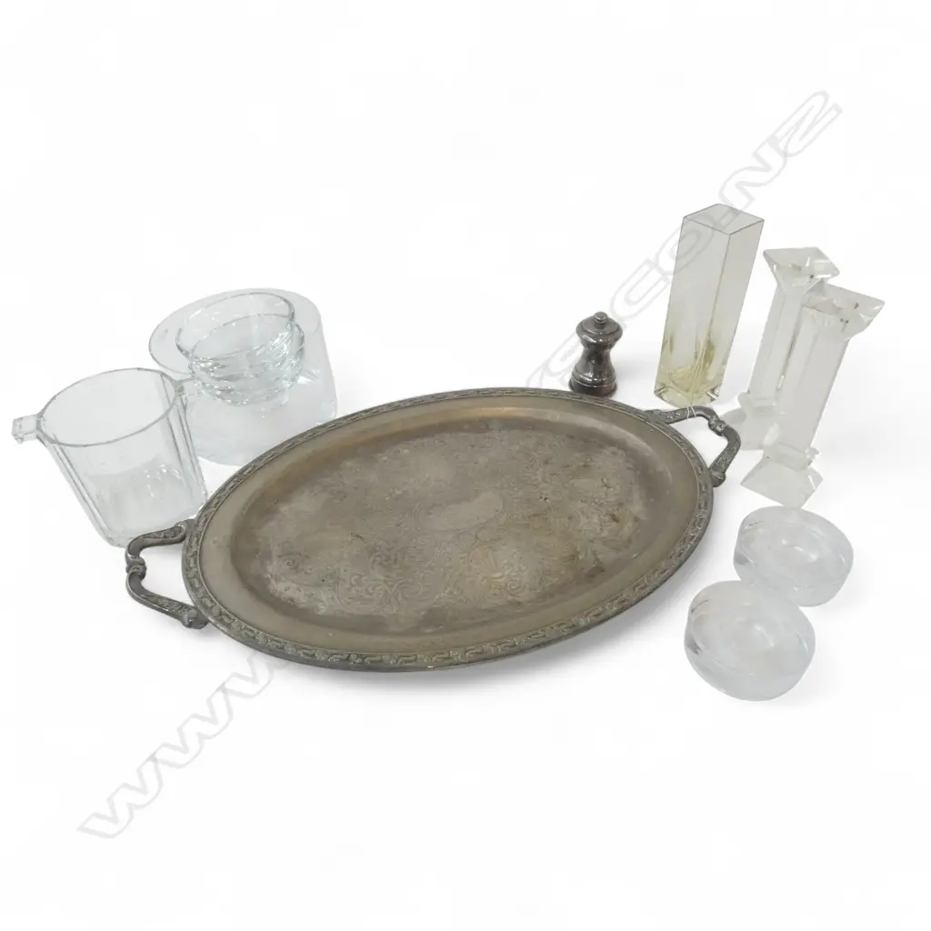 EP OVAL TRAY + ASST. GLASS ITEMS & EP PEUGEOT PEPPER GRINDER Image 1++
