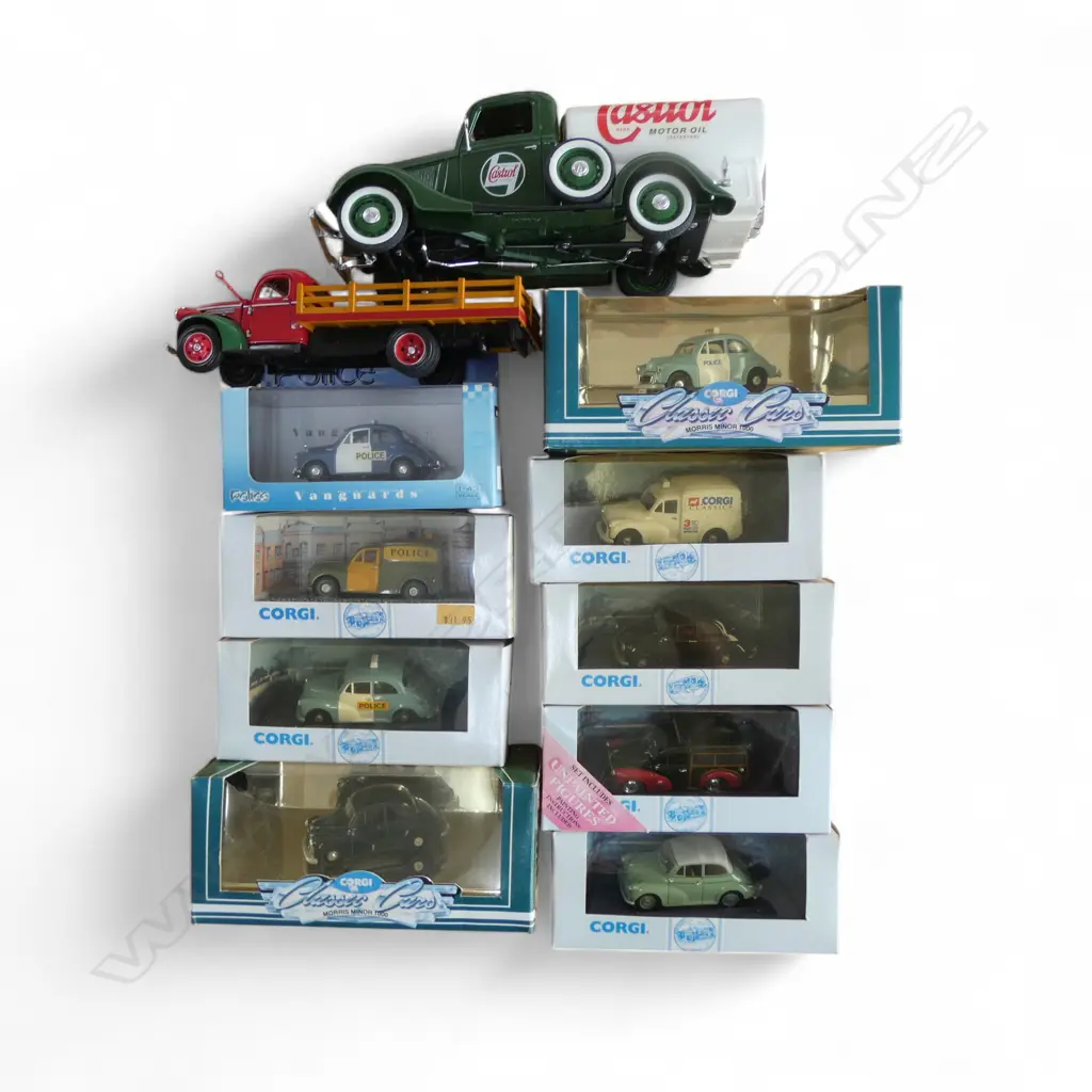 ASST. MODEL CARS; CORGI ETC Image 1++