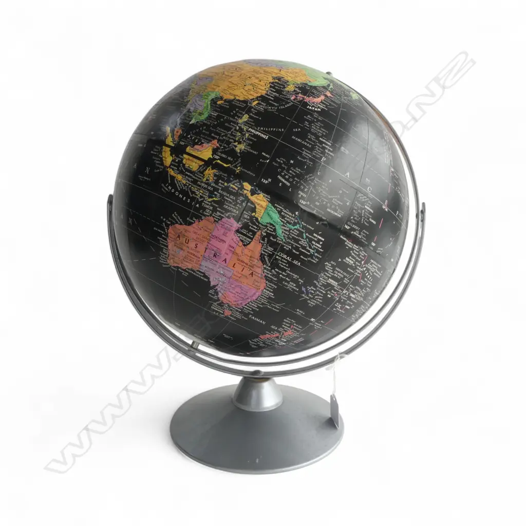 LG GLOBE ON GIMBALLED STAND BY REPLOGLE USA H.400mm Image 1++