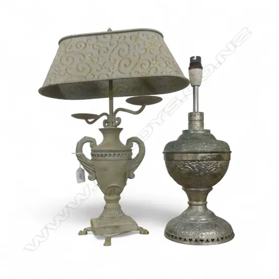 CANDLE LAMP H.510mm, MILLERS VESTAL KEROSENE LANTERN LAMP BASE