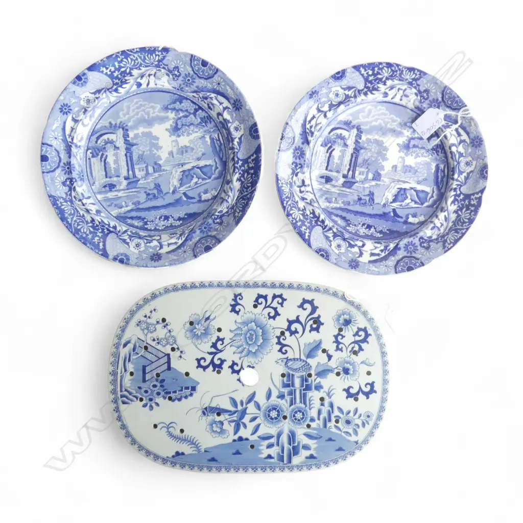 ENGLISH B/W SPODE ROAST DRAINER, L.330mm & TWO EARLY B/W PORCELAIN PLATES, one w hairline, Dia.250mm Image 1++