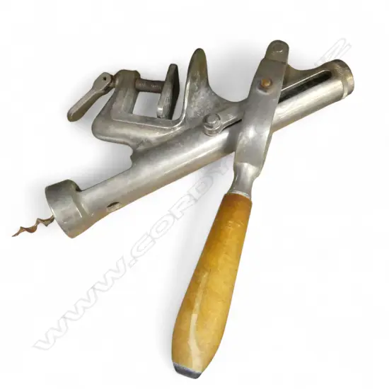 'RAPID' KITCHEN BENCH CORKSCREW 