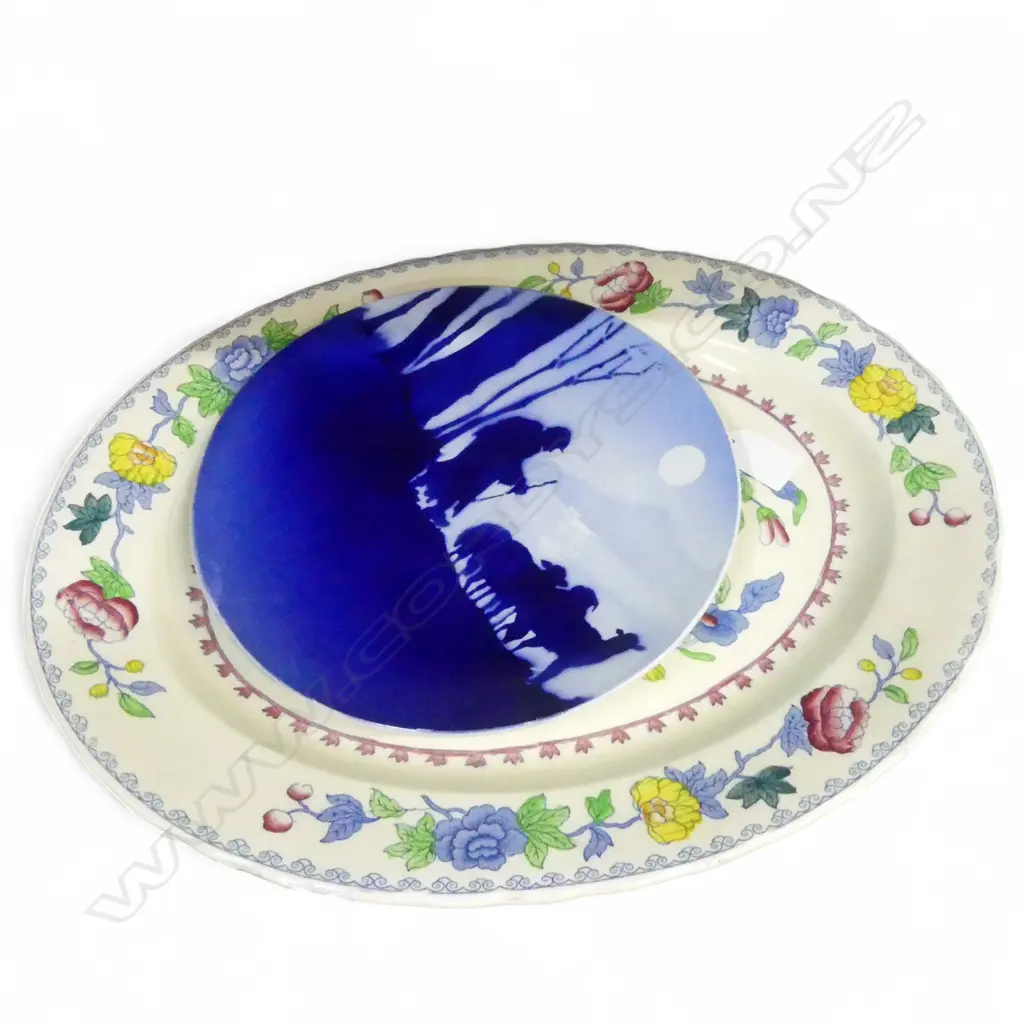 LRG MASONS ASHETTE, REGENCY PATTERN, L.390mm & B/W WALLPLATE, SILOUETTE MOONLIGHT EFFECT, Dia. 220mm Image 1++