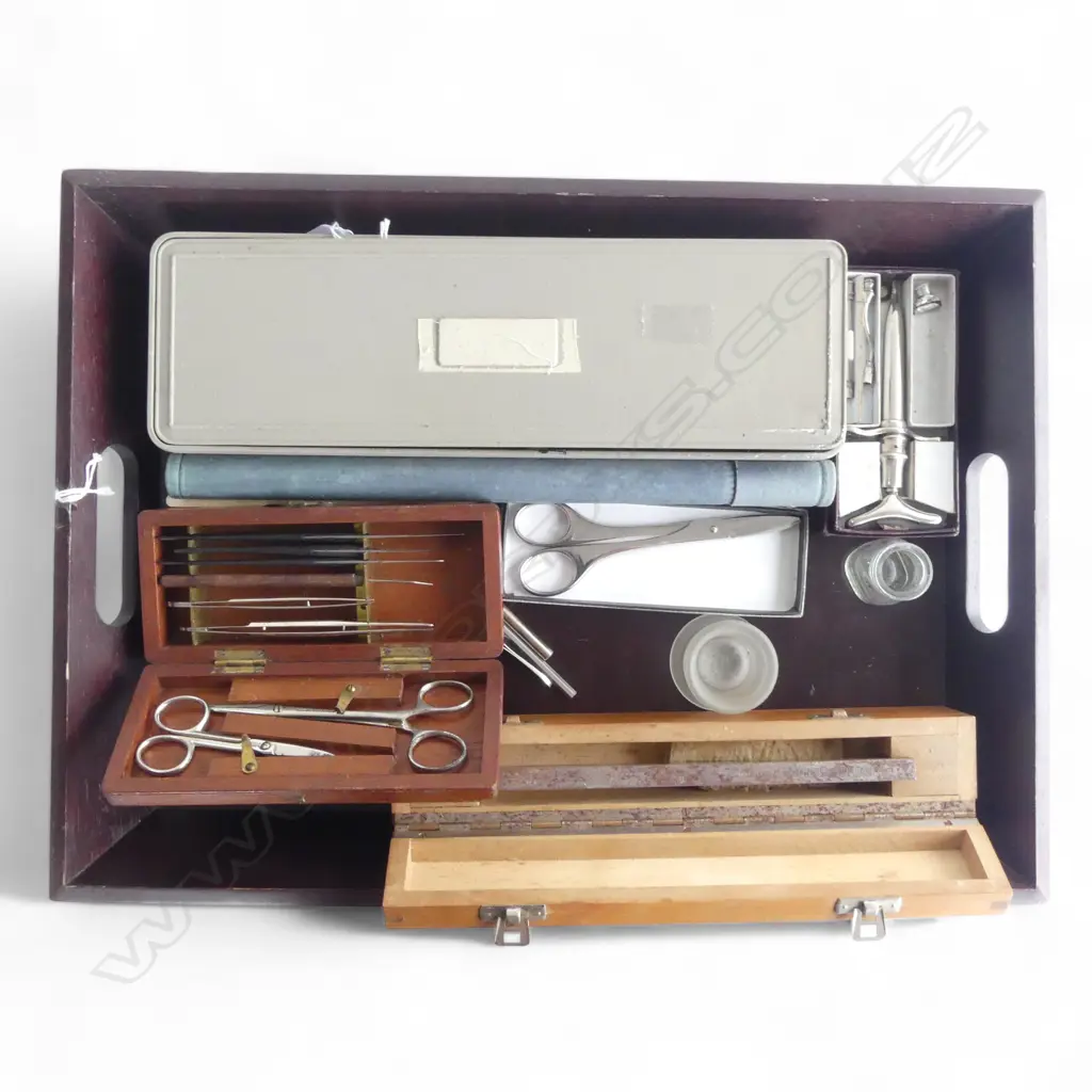 KITCHEN TRAY L480MM & COLLECTION 10PLUS VINTAGE MEDICAL KITS & INSTUMENTS Image 1++