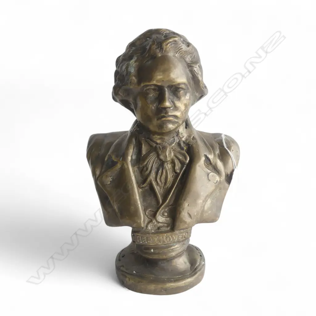 late 20thC BRONZE BUST OF the composer BEETHOVEN. H.310mm Image 1++