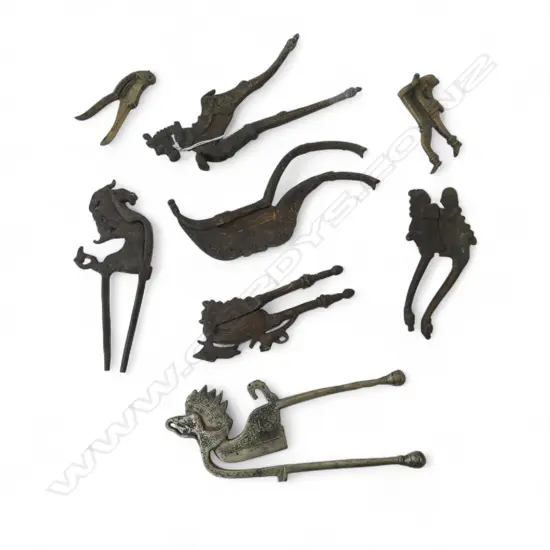 8 INDONESIAN METAL BETEL NUT CUTTERS L.215mm