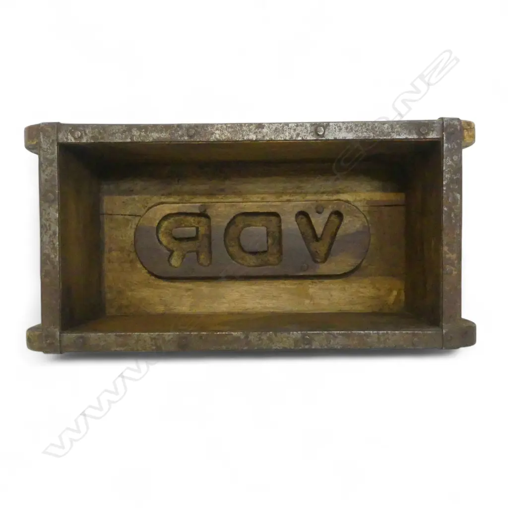   VINTAGE BRICK MOULD 310x150mm Image 1++