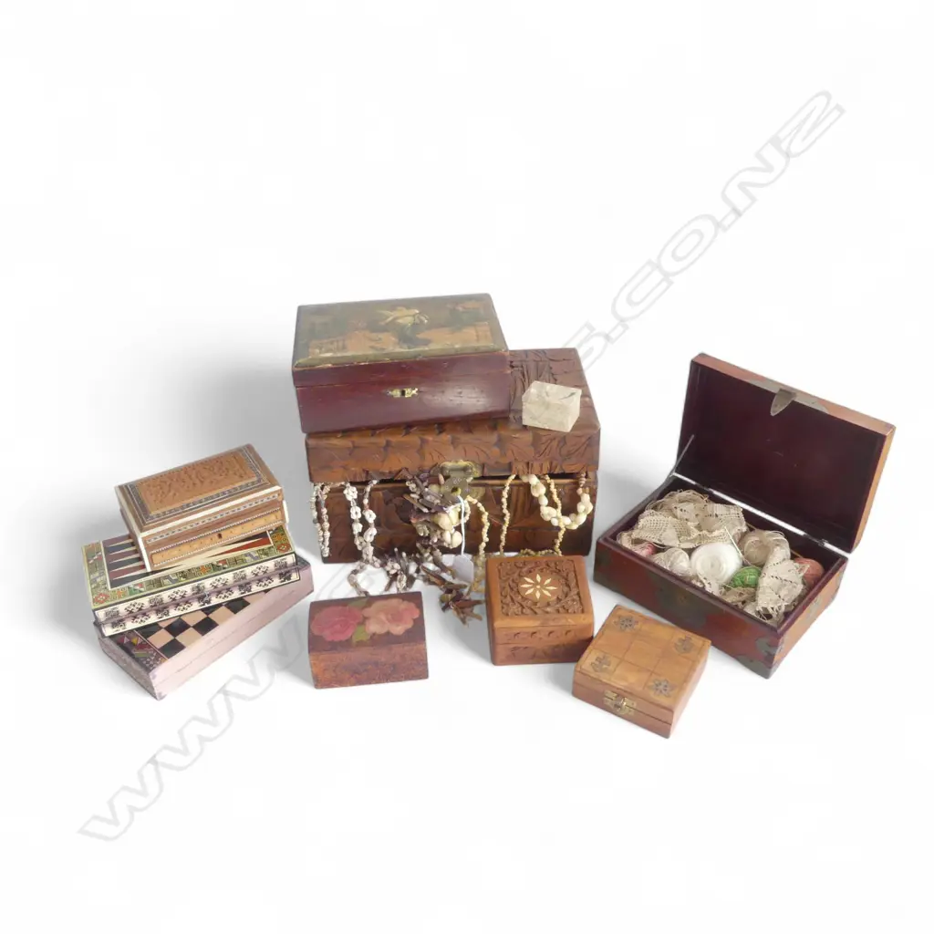 9 ASST. WOODEN BOXES; LARGEST AN ORIENTAL CARVED CAMPHOR w. SHELL NECKLACES W.305mm Image 1++