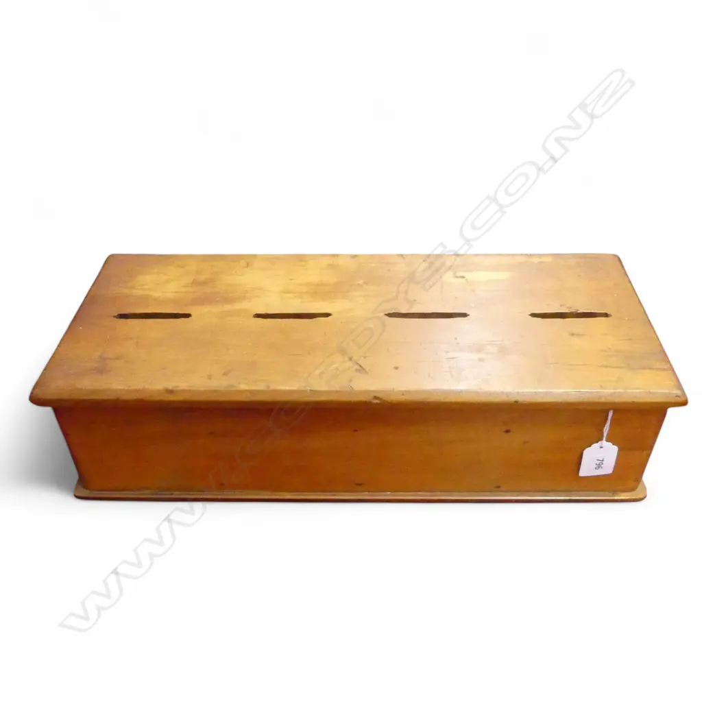 EARLY 20thC KAURI TIP BOX, 440x180x120mm Image 1++