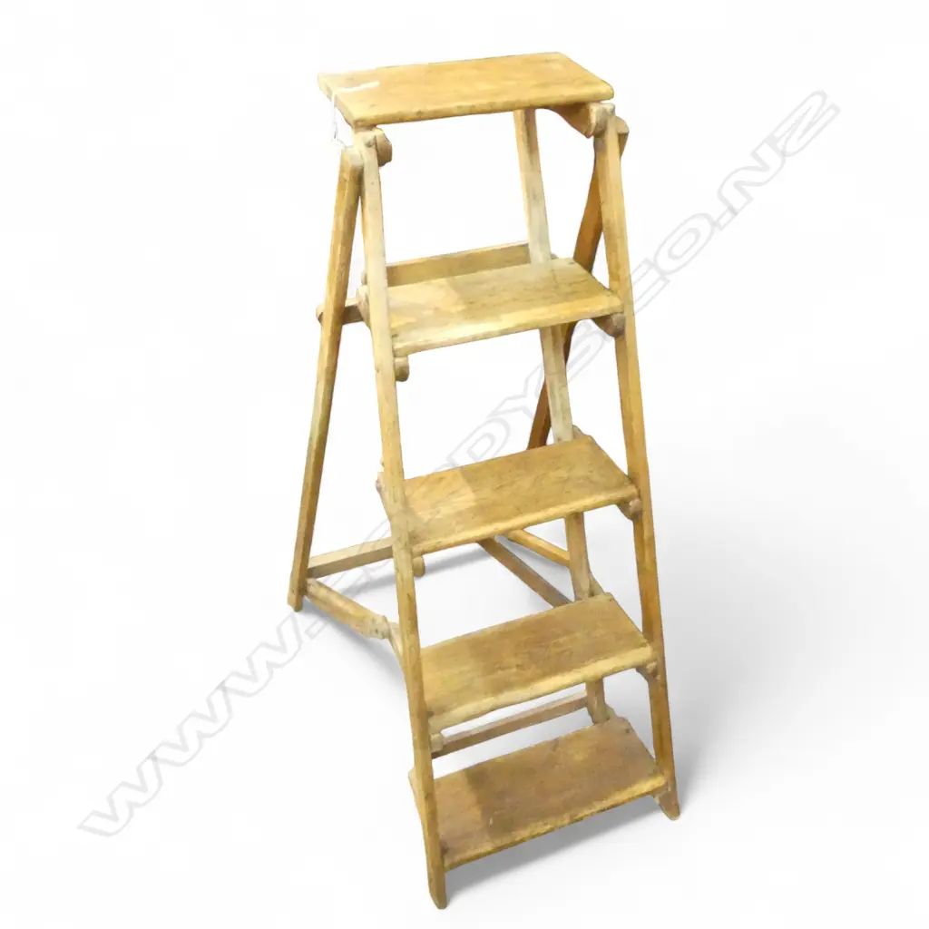 ANTIQUE WOODEN LADDER H.1000mm Image 1++