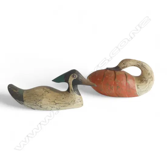 2 WOODEN DUCK DECOYS L.360mm