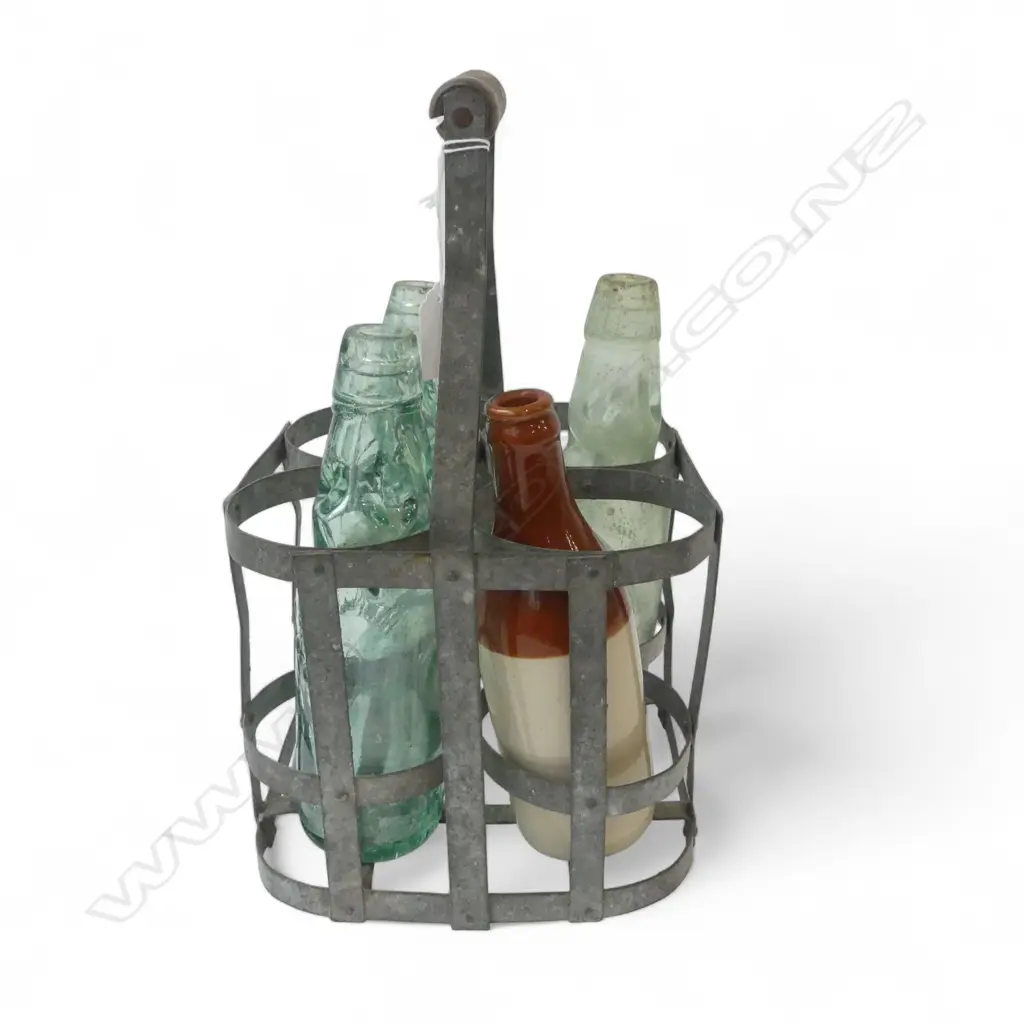 4 MENZIES N.Z. BOTTLES (1 STONEWARE) + VINTAGE BOTTLE CARRIER H.330mm  Image 1++