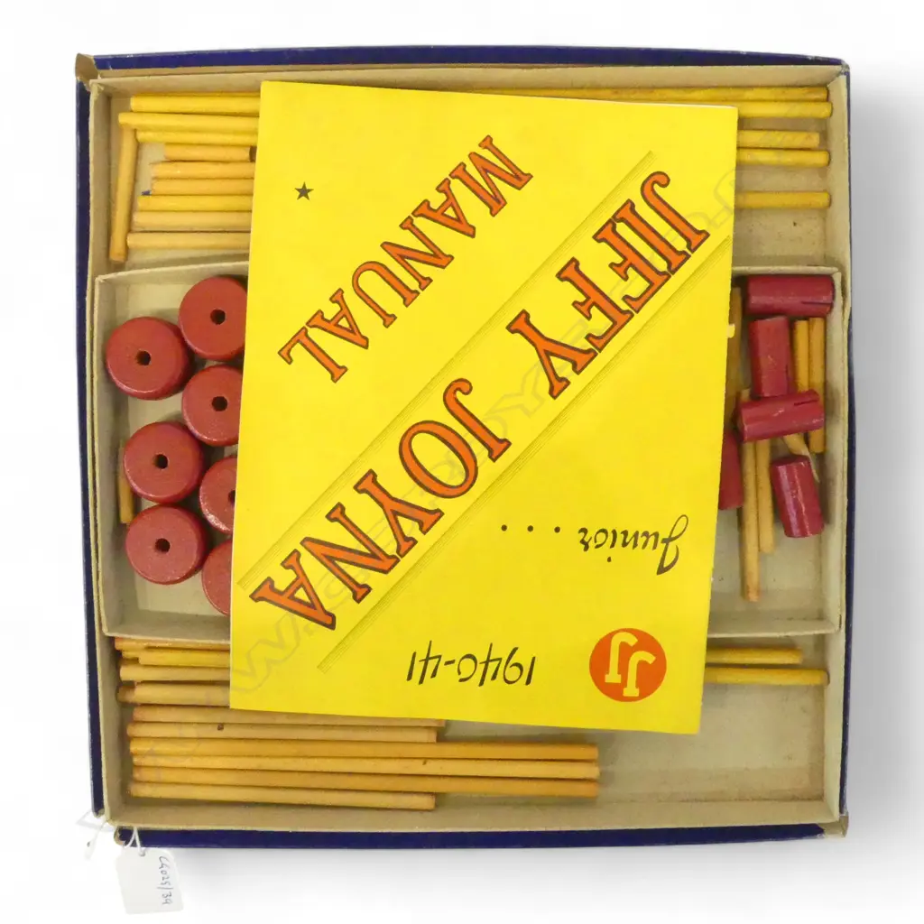 BOXED JIFFA JOYNA WOODEN WONDER TOY L300MM Image 1++