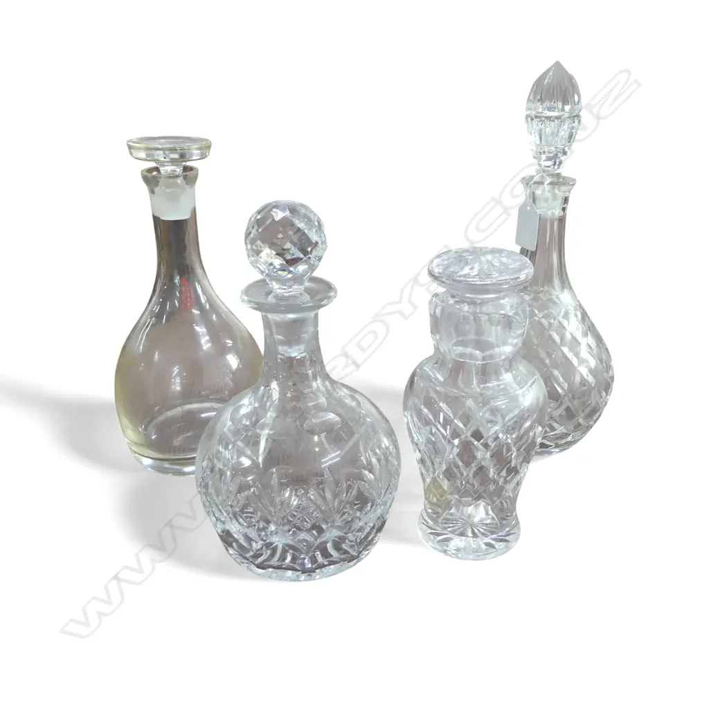3 CRYSTAL DECANTERS H.300mm (1 AF) + JUG w. STOPPER Image 1++